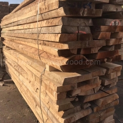 优质的金威供应最新木材榉木毛边板70/80/100mmBC级 地板材 价格优廉 质量保障 家居材 装饰材门床柜子木板