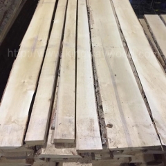 坚硬耐磨的金威木业最新进口欧洲 桦木毛边板材 实木板 ABC级 稳定月供 家居板 地板材 门床柜子 木料